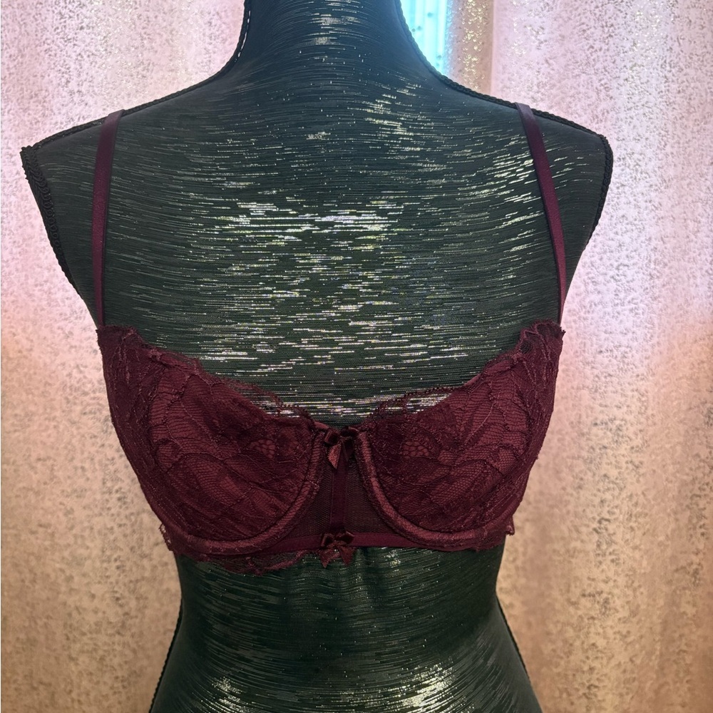 Victoria's Secret Balconnet Bra